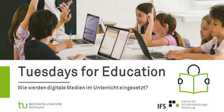 Tuesdays for Education Foto von Grundschüler*innen und -schülern mit Laptops im Klassenraum